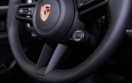 Porsche Cayenne III, 2026 год, 17 575 000 рублей, 25 фотография