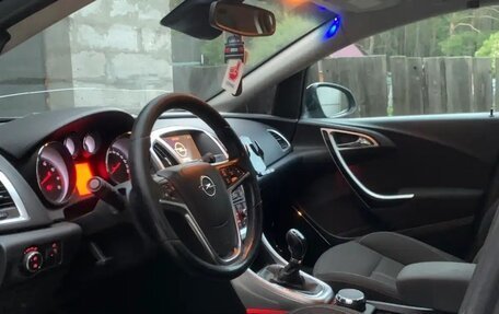 Opel Astra J, 2010 год, 685 000 рублей, 8 фотография