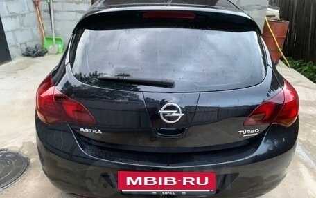 Opel Astra J, 2010 год, 685 000 рублей, 10 фотография