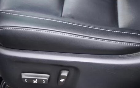Toyota Hilux VIII, 2016 год, 3 500 000 рублей, 9 фотография