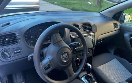 Volkswagen Polo VI (EU Market), 2010 год, 800 000 рублей, 10 фотография
