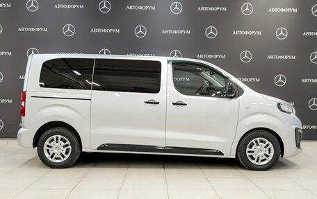 Peugeot Traveller I, 2021 год, 3 750 000 рублей, 4 фотография