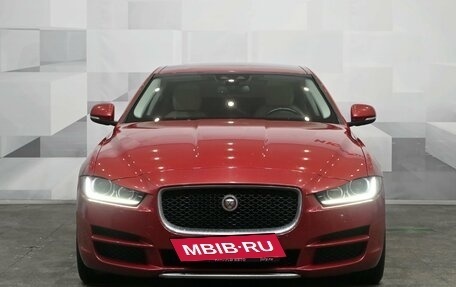 Jaguar XE I рестайлинг, 2017 год, 1 900 000 рублей, 2 фотография