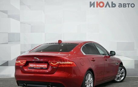 Jaguar XE I рестайлинг, 2017 год, 1 900 000 рублей, 6 фотография