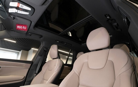 Volvo XC90 II рестайлинг, 2025 год, 9 750 000 рублей, 10 фотография
