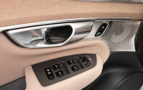 Volvo XC90 II рестайлинг, 2025 год, 9 750 000 рублей, 22 фотография