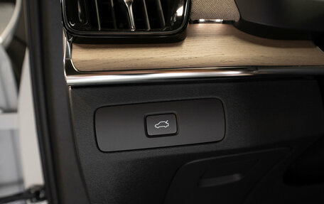 Volvo XC90 II рестайлинг, 2025 год, 9 750 000 рублей, 26 фотография