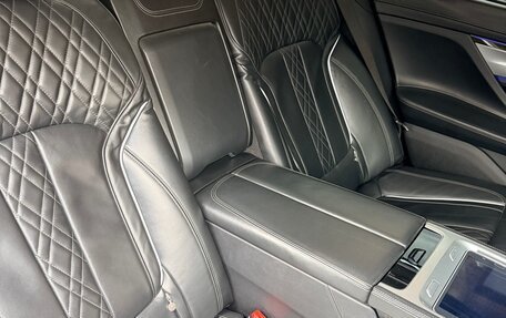BMW 7 серия, 2019 год, 4 900 000 рублей, 10 фотография