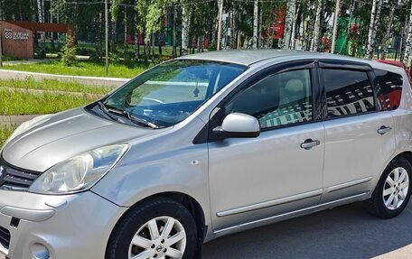 Nissan Note II рестайлинг, 2011 год, 590 000 рублей, 3 фотография