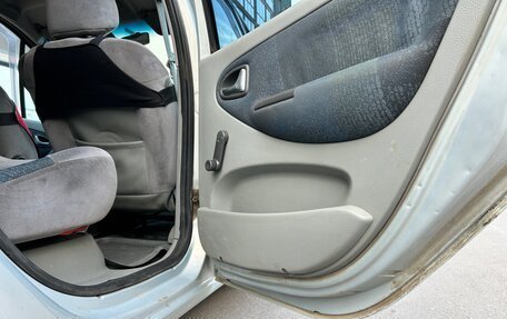 Renault Scenic III, 2002 год, 190 000 рублей, 10 фотография