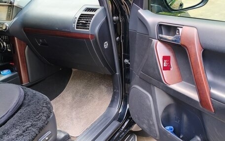 Toyota Land Cruiser Prado 150 рестайлинг 2, 2016 год, 4 444 000 рублей, 16 фотография
