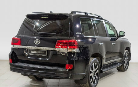Toyota Land Cruiser 200, 2019 год, 8 600 000 рублей, 5 фотография
