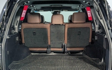 Toyota Land Cruiser 200, 2019 год, 8 600 000 рублей, 10 фотография