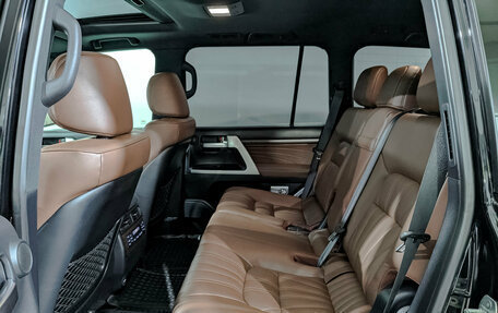 Toyota Land Cruiser 200, 2019 год, 8 600 000 рублей, 18 фотография