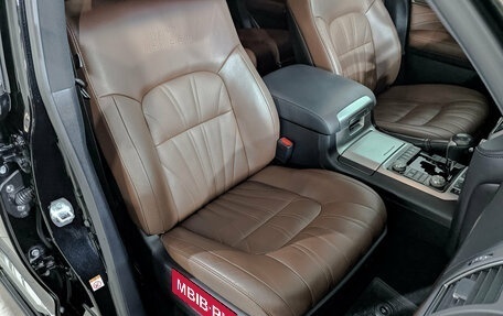 Toyota Land Cruiser 200, 2019 год, 8 600 000 рублей, 23 фотография