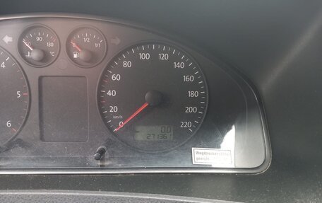Volkswagen Transporter T5 рестайлинг, 2005 год, 1 200 000 рублей, 5 фотография