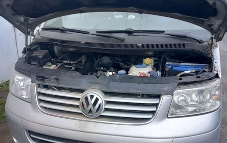 Volkswagen Transporter T5 рестайлинг, 2005 год, 1 200 000 рублей, 7 фотография