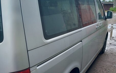 Volkswagen Transporter T5 рестайлинг, 2005 год, 1 200 000 рублей, 9 фотография