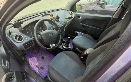 Ford Fiesta, 2006 год, 430 000 рублей, 10 фотография