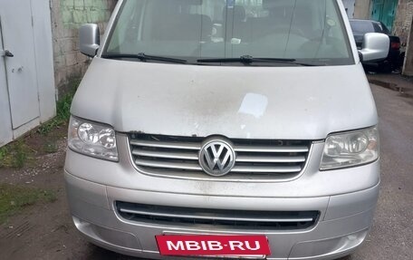 Volkswagen Transporter T5 рестайлинг, 2005 год, 1 200 000 рублей, 11 фотография