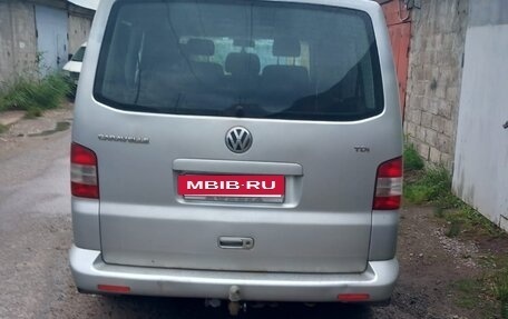 Volkswagen Transporter T5 рестайлинг, 2005 год, 1 200 000 рублей, 12 фотография