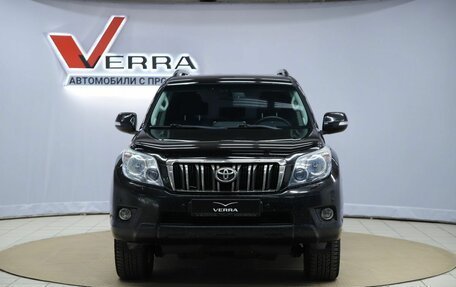 Toyota Land Cruiser Prado 150 рестайлинг 2, 2012 год, 2 690 000 рублей, 2 фотография