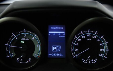 Toyota Land Cruiser Prado 150 рестайлинг 2, 2012 год, 2 690 000 рублей, 18 фотография