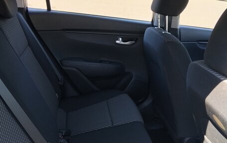KIA Rio IV, 2020 год, 1 800 000 рублей, 15 фотография