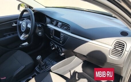 KIA Rio IV, 2020 год, 1 800 000 рублей, 17 фотография