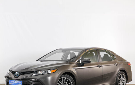 Toyota Camry, 2019 год, 3 249 000 рублей, 4 фотография