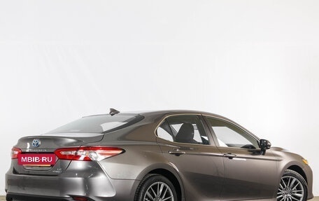 Toyota Camry, 2019 год, 3 249 000 рублей, 7 фотография