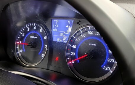 Hyundai Solaris II рестайлинг, 2016 год, 1 050 000 рублей, 14 фотография