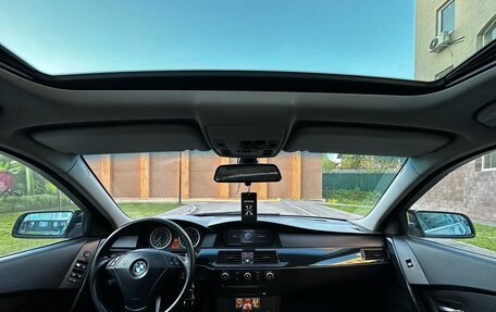 BMW 5 серия, 2004 год, 830 000 рублей, 12 фотография