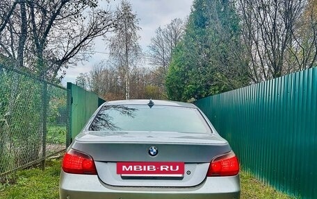 BMW 5 серия, 2004 год, 830 000 рублей, 21 фотография