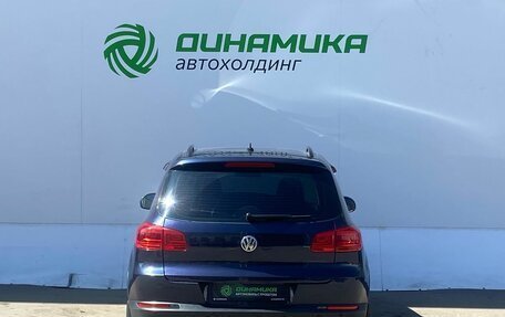 Volkswagen Tiguan I, 2011 год, 950 000 рублей, 6 фотография