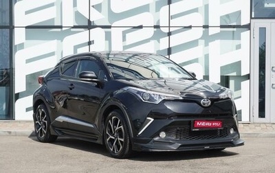 Toyota C-HR I рестайлинг, 2017 год, 1 690 000 рублей, 1 фотография
