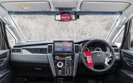 Mitsubishi Delica D:5 I, 2022 год, 2 825 000 рублей, 4 фотография