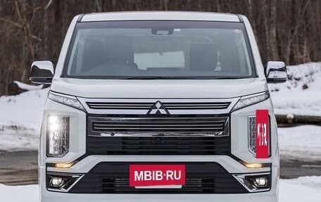 Mitsubishi Delica D:5 I, 2022 год, 2 825 000 рублей, 3 фотография