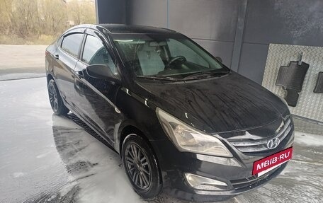 Hyundai Solaris II рестайлинг, 2014 год, 550 000 рублей, 2 фотография