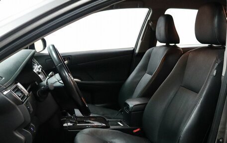 Toyota Camry, 2015 год, 2 099 000 рублей, 8 фотография