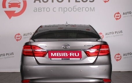 Toyota Camry, 2015 год, 2 099 000 рублей, 4 фотография