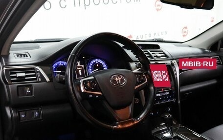 Toyota Camry, 2015 год, 2 099 000 рублей, 7 фотография