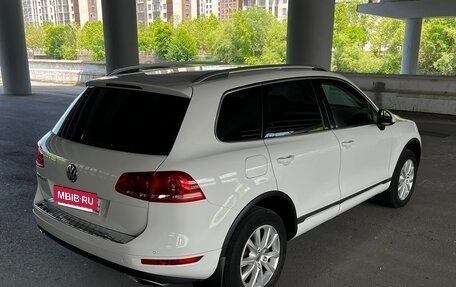Volkswagen Touareg III, 2012 год, 1 900 000 рублей, 11 фотография
