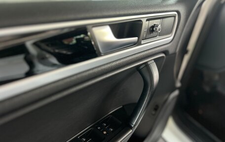 Volkswagen Touareg III, 2012 год, 1 900 000 рублей, 26 фотография