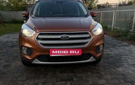Ford Kuga III, 2016 год, 1 560 000 рублей, 2 фотография