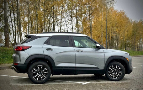 Chevrolet TrailBlazer, 2023 год, 2 300 000 рублей, 5 фотография