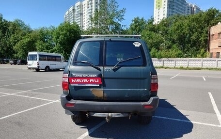 Toyota Land Cruiser 100 рестайлинг 2, 2004 год, 1 400 000 рублей, 5 фотография