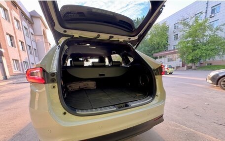 Toyota Harrier, 2019 год, 3 400 000 рублей, 10 фотография