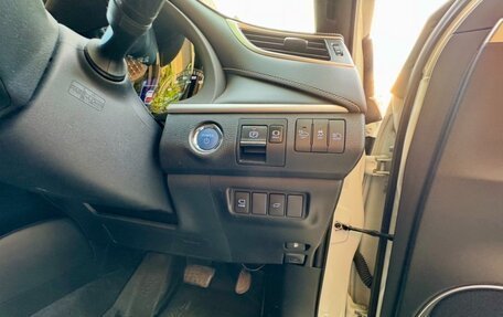 Toyota Harrier, 2019 год, 3 400 000 рублей, 15 фотография