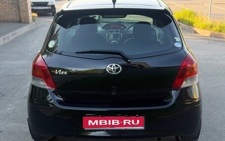 Toyota Vitz, 2009 год, 590 000 рублей, 10 фотография